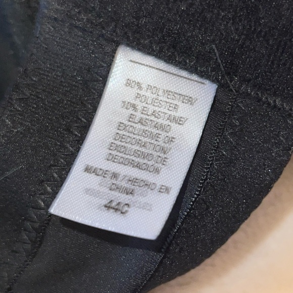 Elegant Black and beige Women's Bra Set 44C - Picture 3 of 6